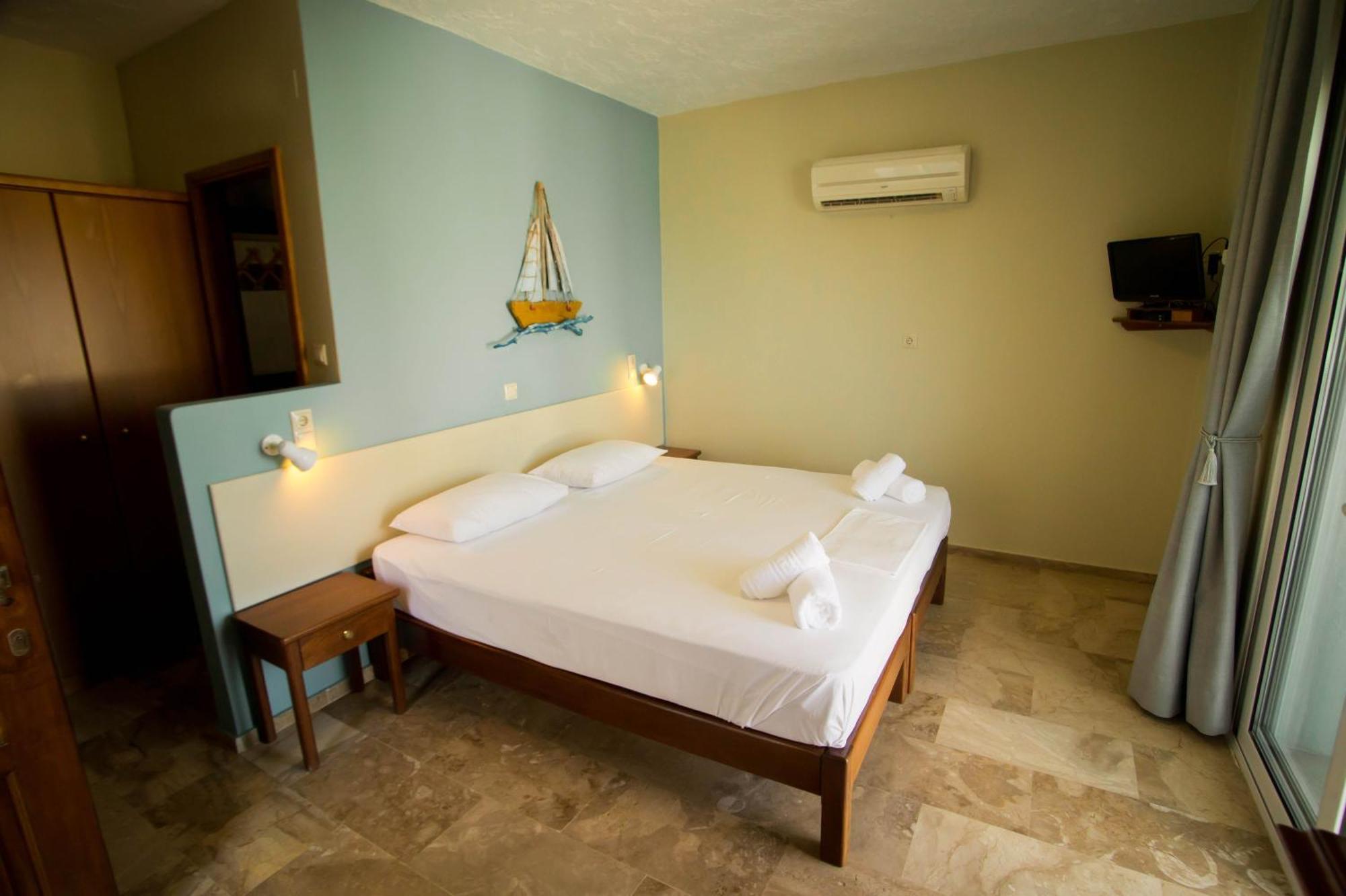 Acropolis Hotel Masouri Exterior photo