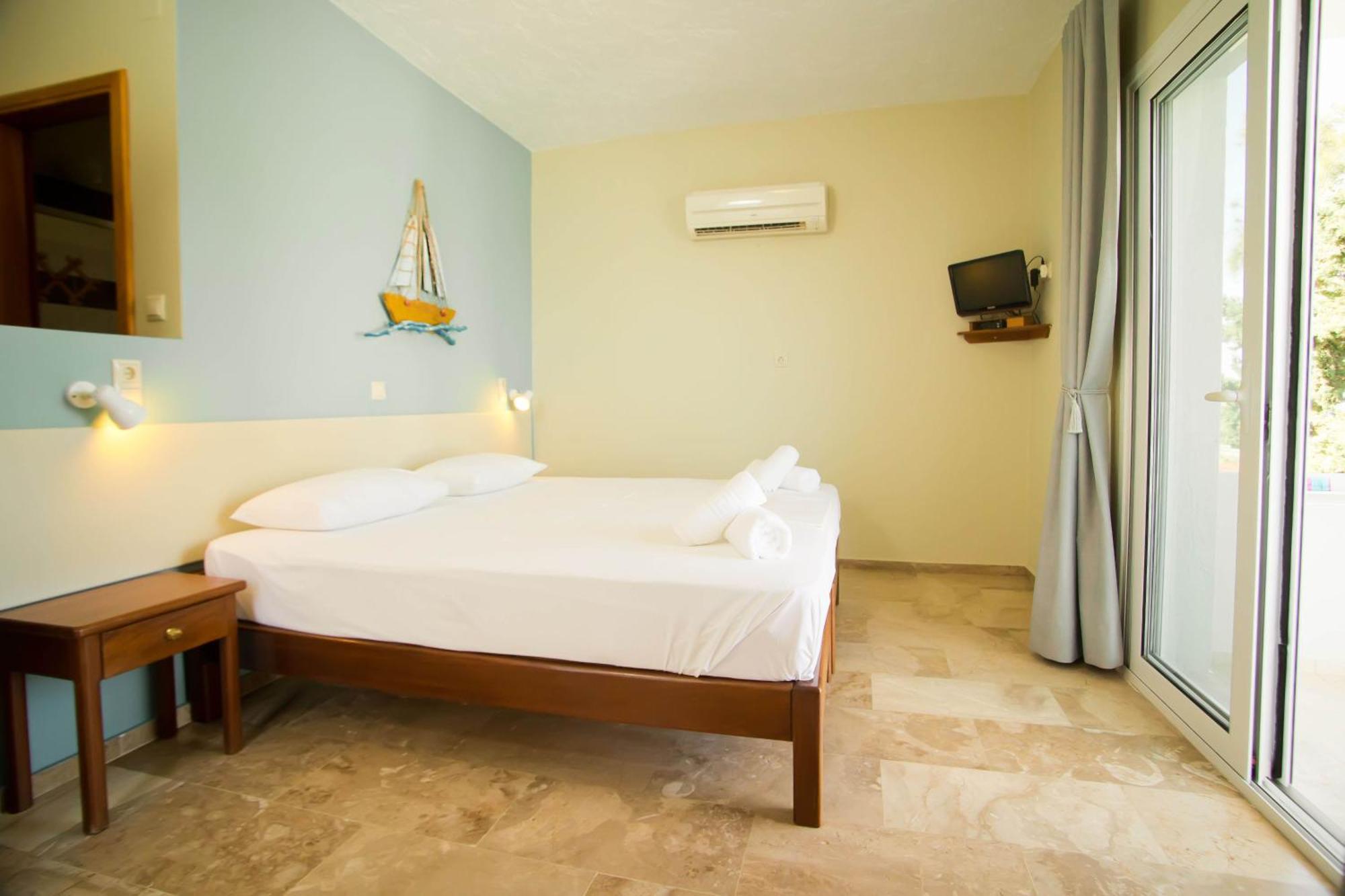 Acropolis Hotel Masouri Exterior photo