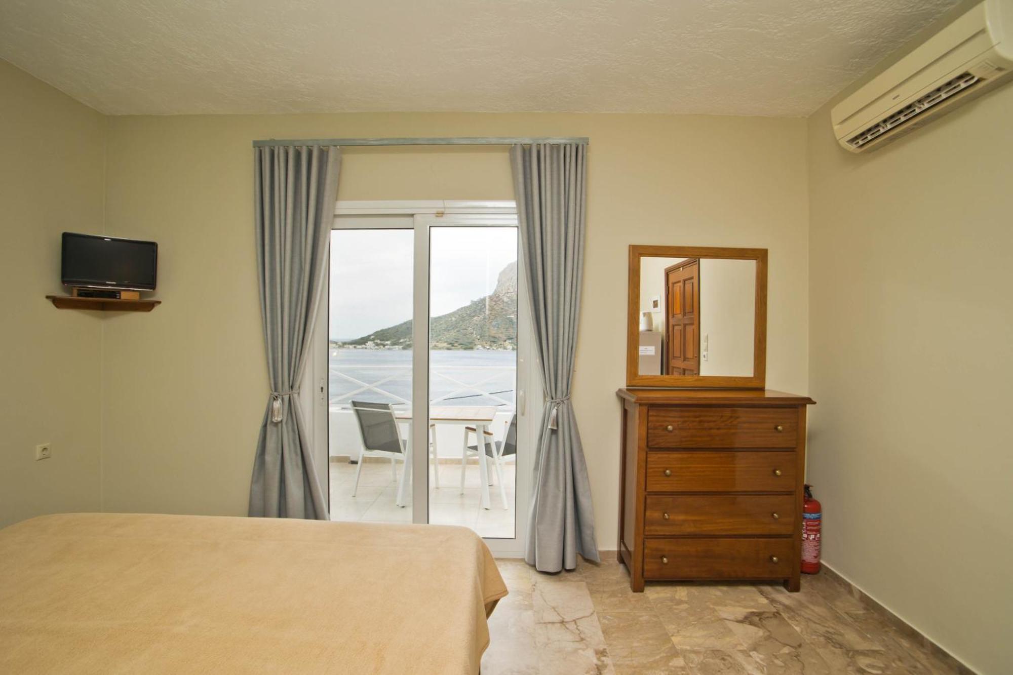 Acropolis Hotel Masouri Exterior photo