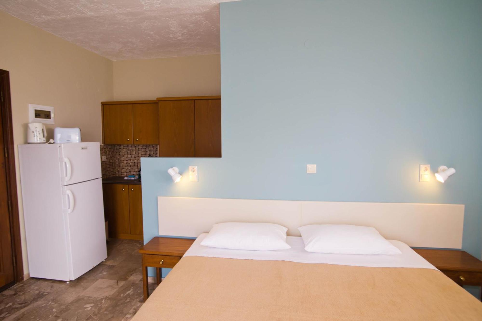 Acropolis Hotel Masouri Exterior photo