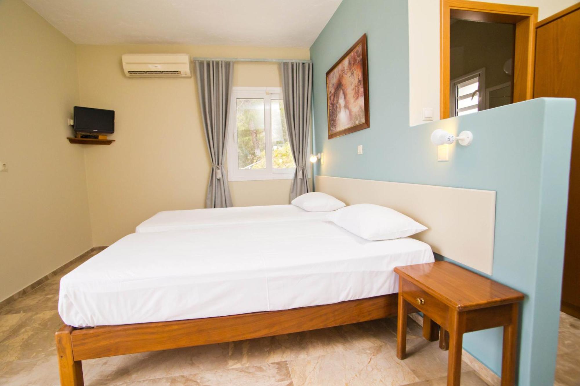 Acropolis Hotel Masouri Exterior photo